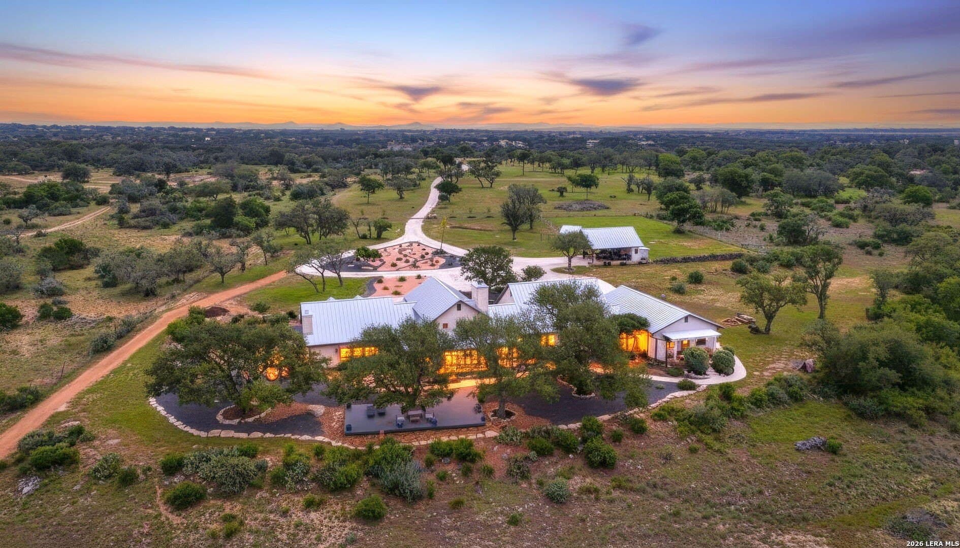 33.35 acres in Bandera County gallery image 2