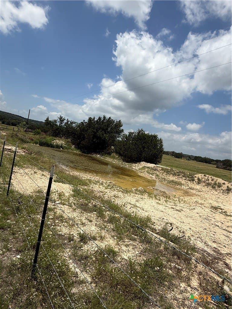 20.46 acres in Lampasas County - photo 8