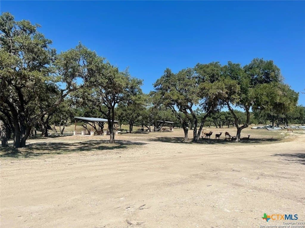 5.02 acres in Bandera County - photo 11