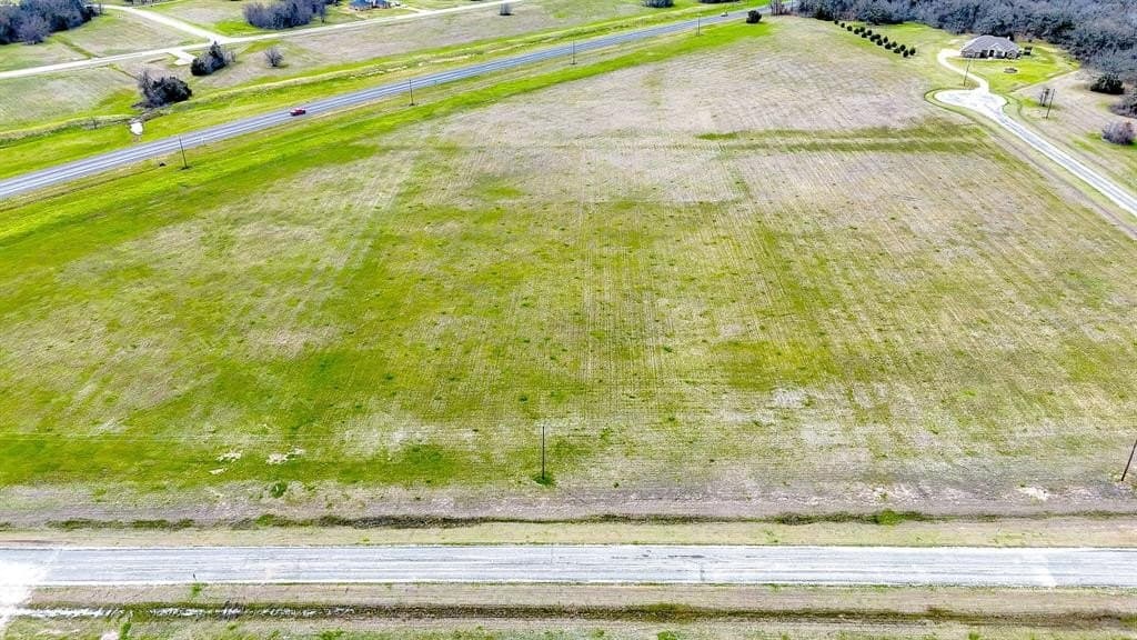 5.14 acres in Navarro County gallery image 3