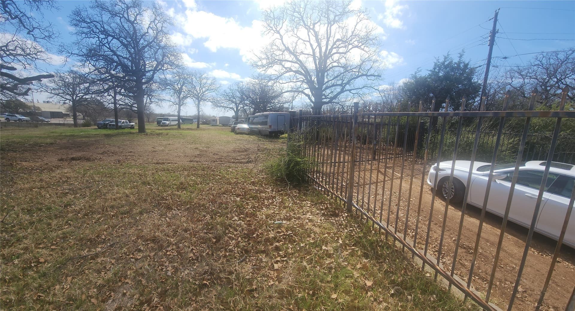1.7 acres in Dallas County - photo 2