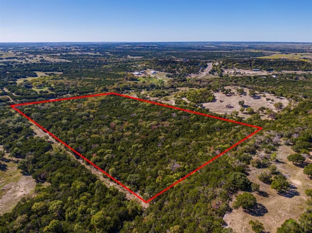 20 acres in Bosque County gallery image 3