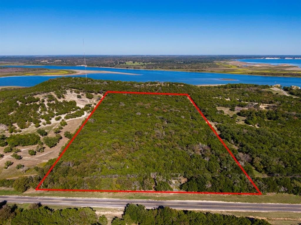 20 acres in Bosque County gallery image 2