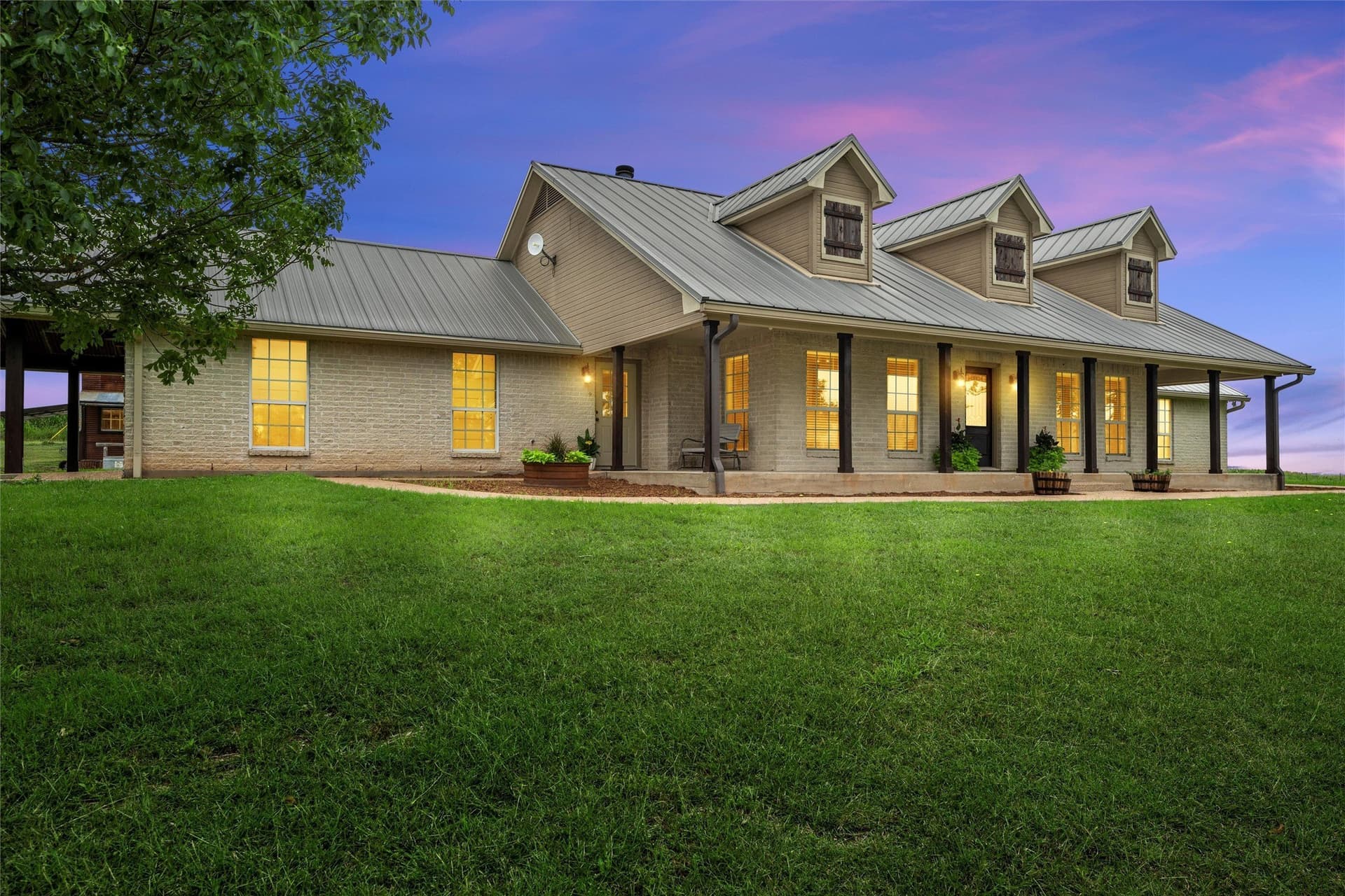 12.22 acres in Hill County gallery image 2