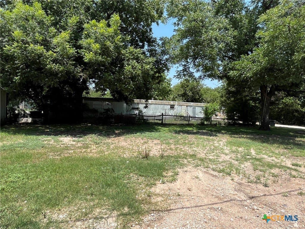 0.36 acres in San Saba County - photo 7