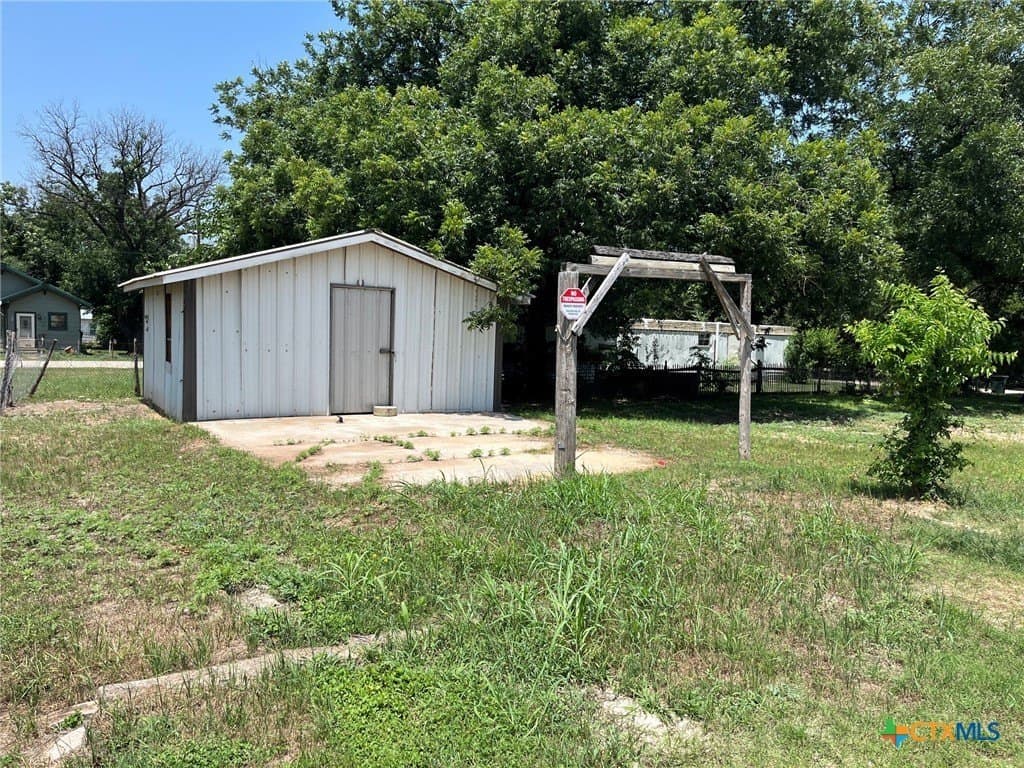 0.36 acres in San Saba County gallery image 2