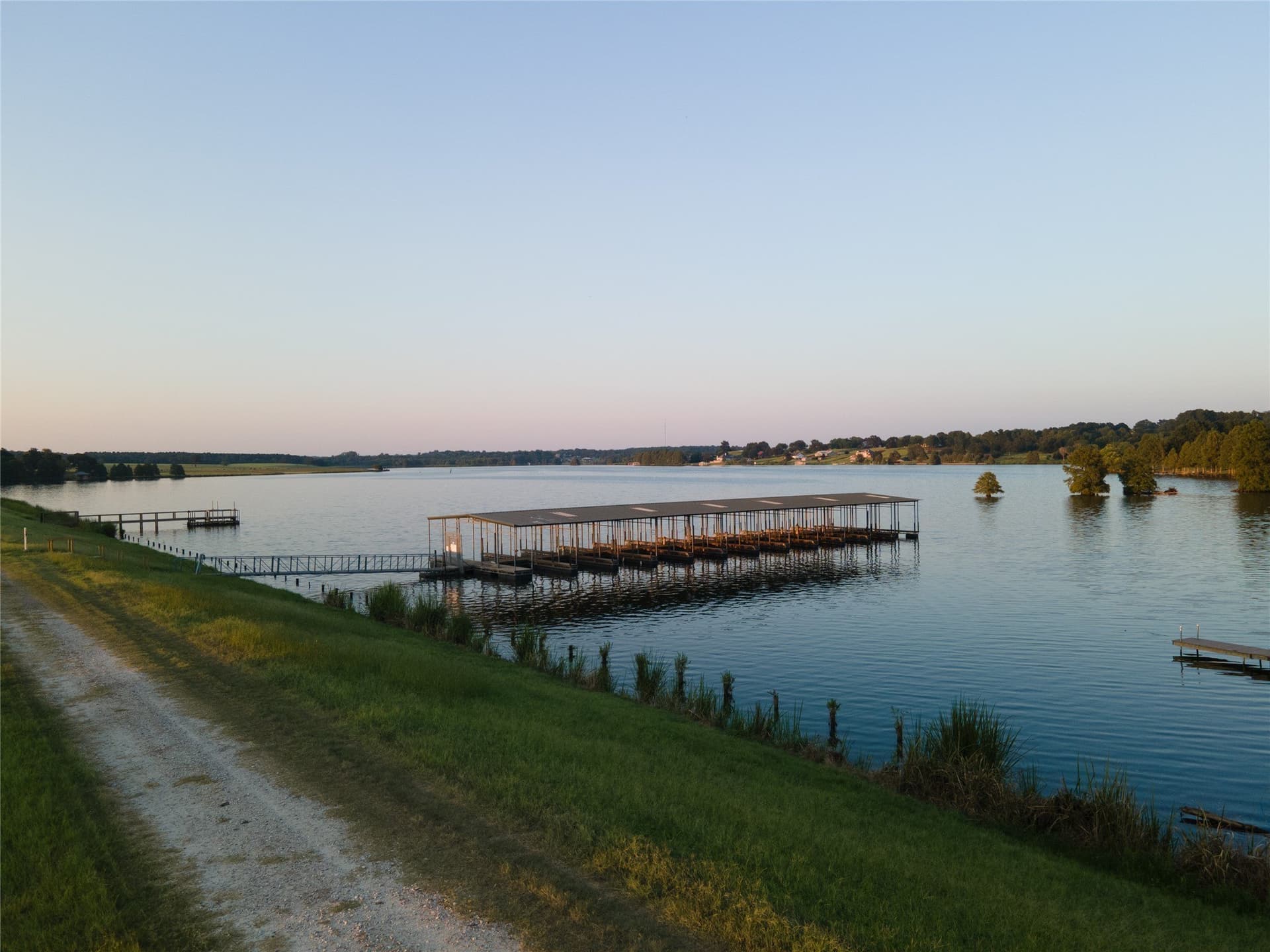 1.29 acres in Henderson County - photo 9