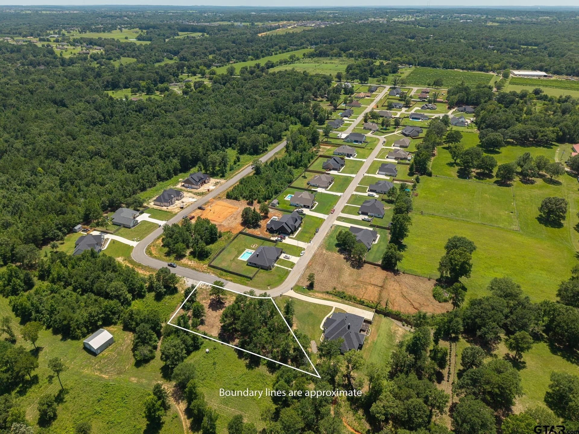 0.6 acres in Smith County - photo 8