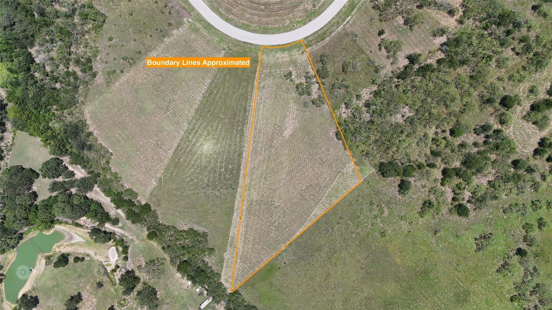 1.62 acres in Navarro County gallery image 4