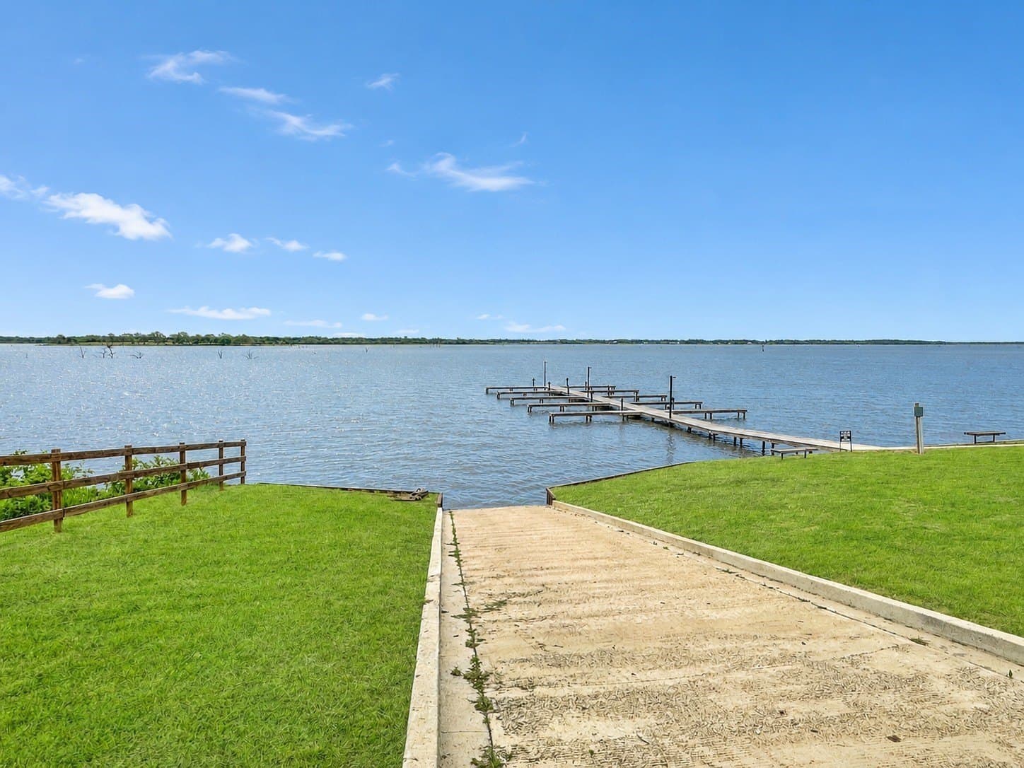 1.62 acres in Navarro County - photo 13