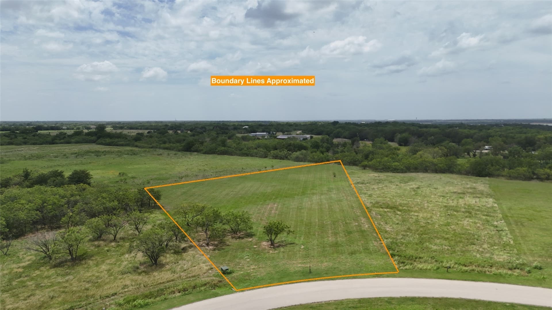 1.62 acres in Navarro County - photo 25