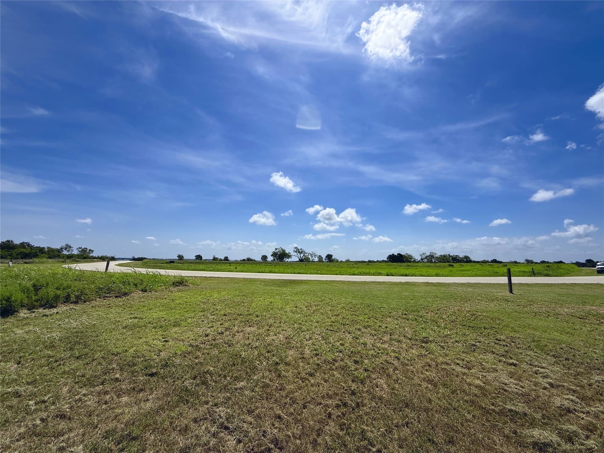 1.62 acres in Navarro County - photo 23