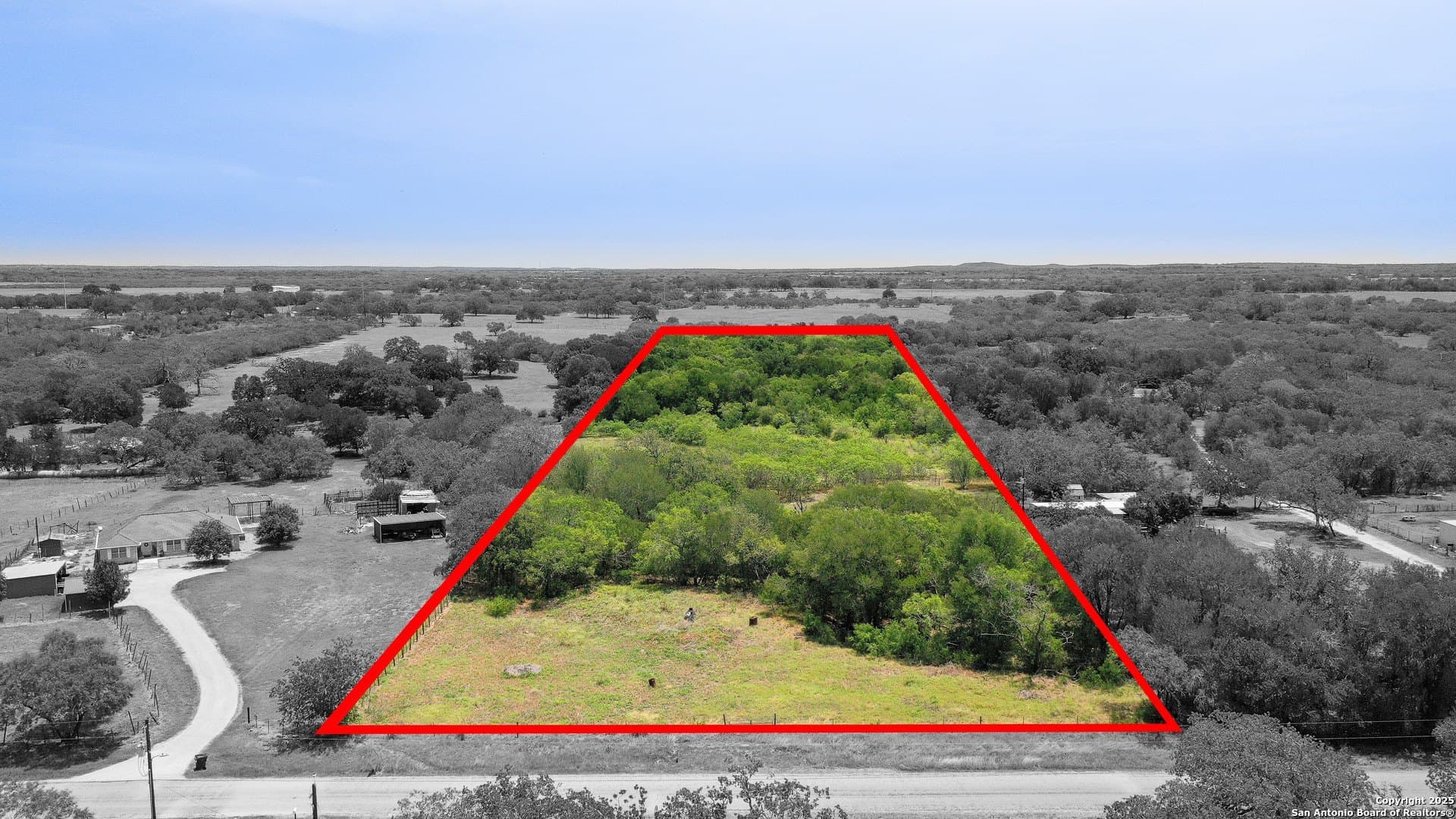 10.04 acres in Guadalupe County - photo 7