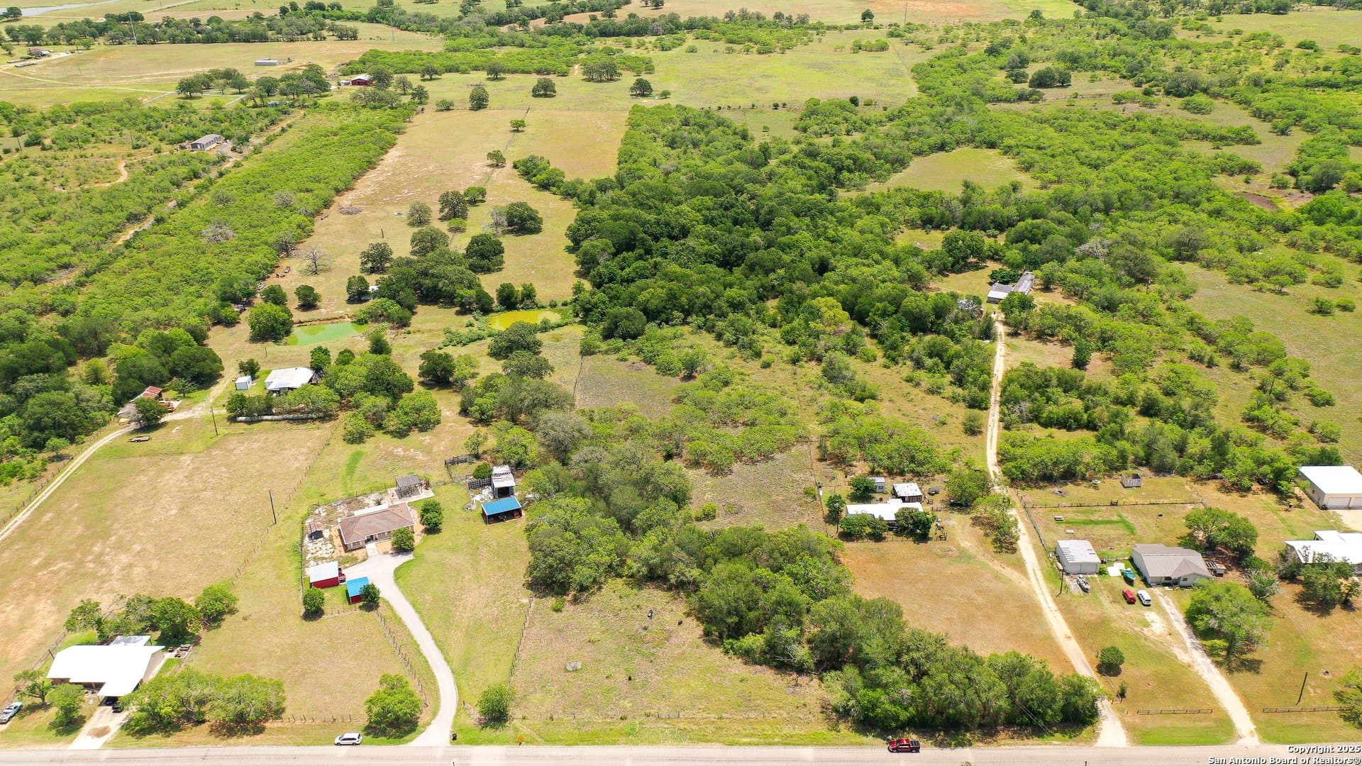 10.04 acres in Guadalupe County - photo 4