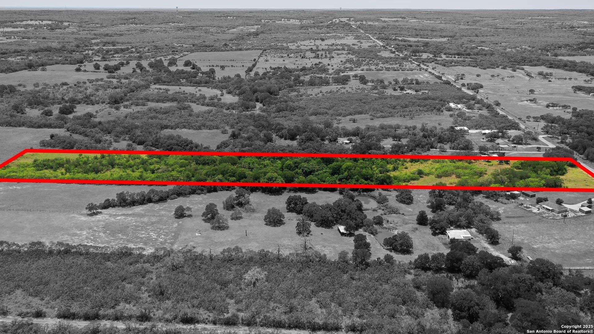 10.04 acres in Guadalupe County - photo 2