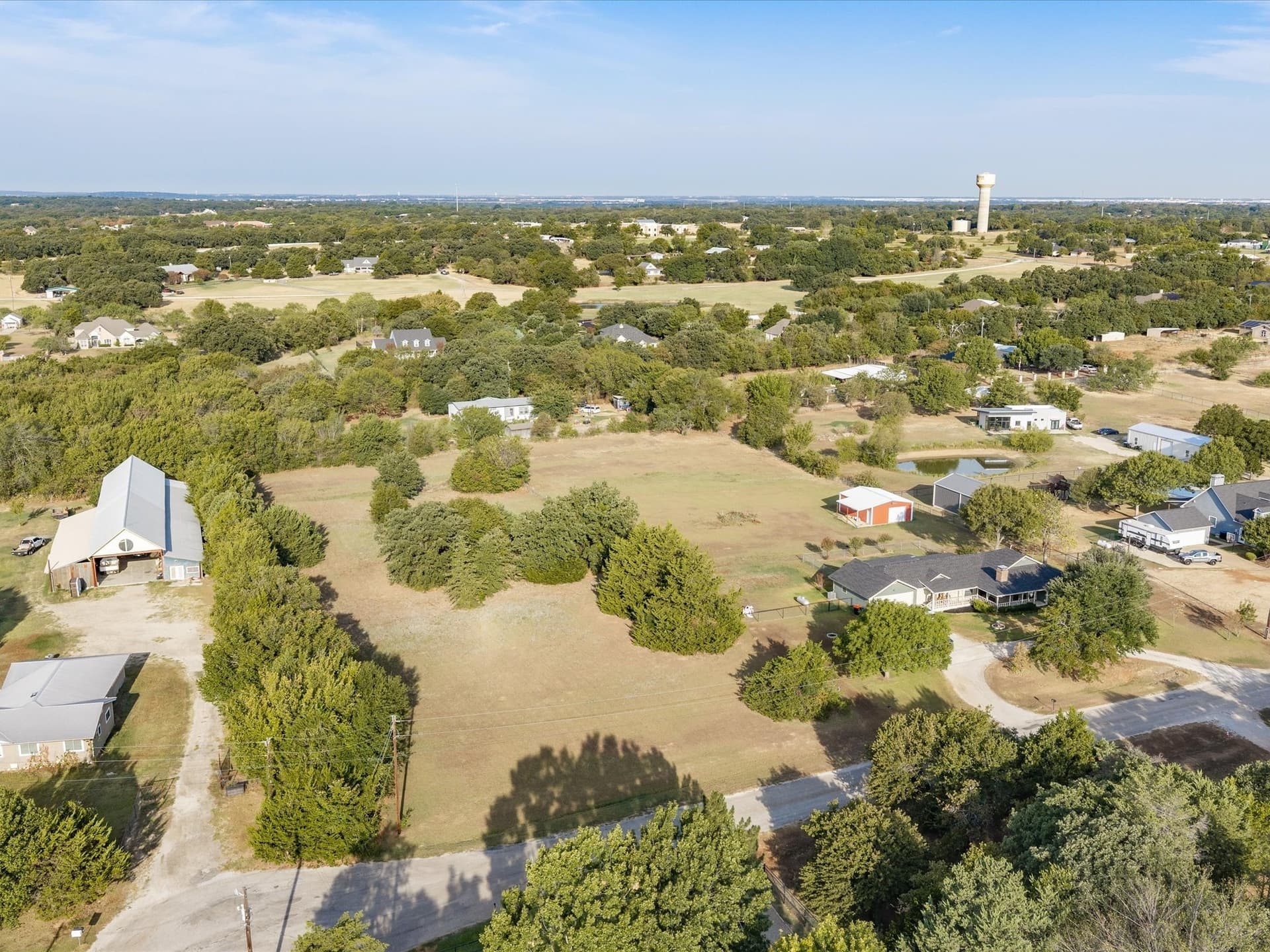 1.8 acres in Tarrant County - photo 2