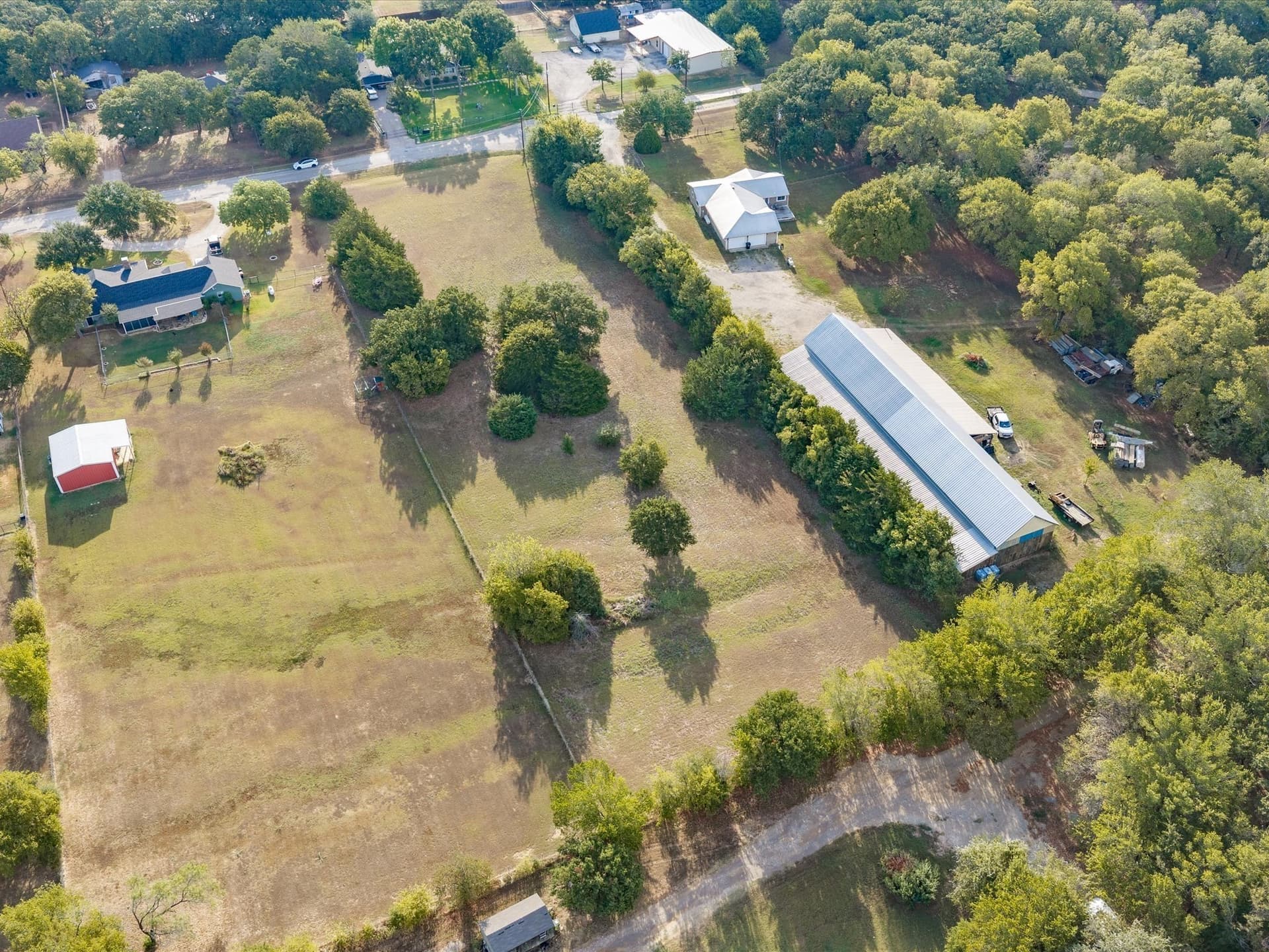 1.8 acres in Tarrant County - photo 5