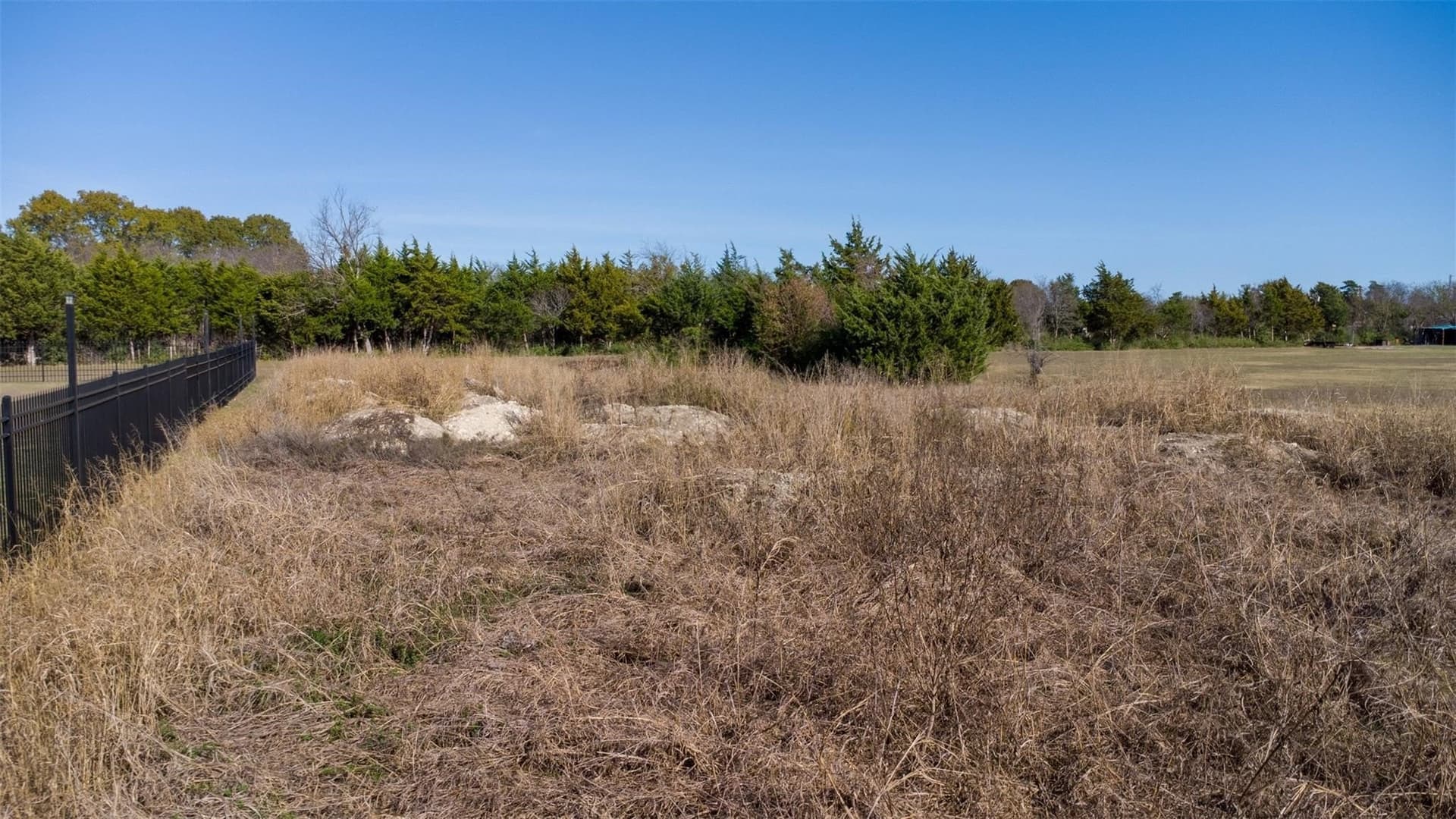 0.38 acres in Dallas County - photo 8