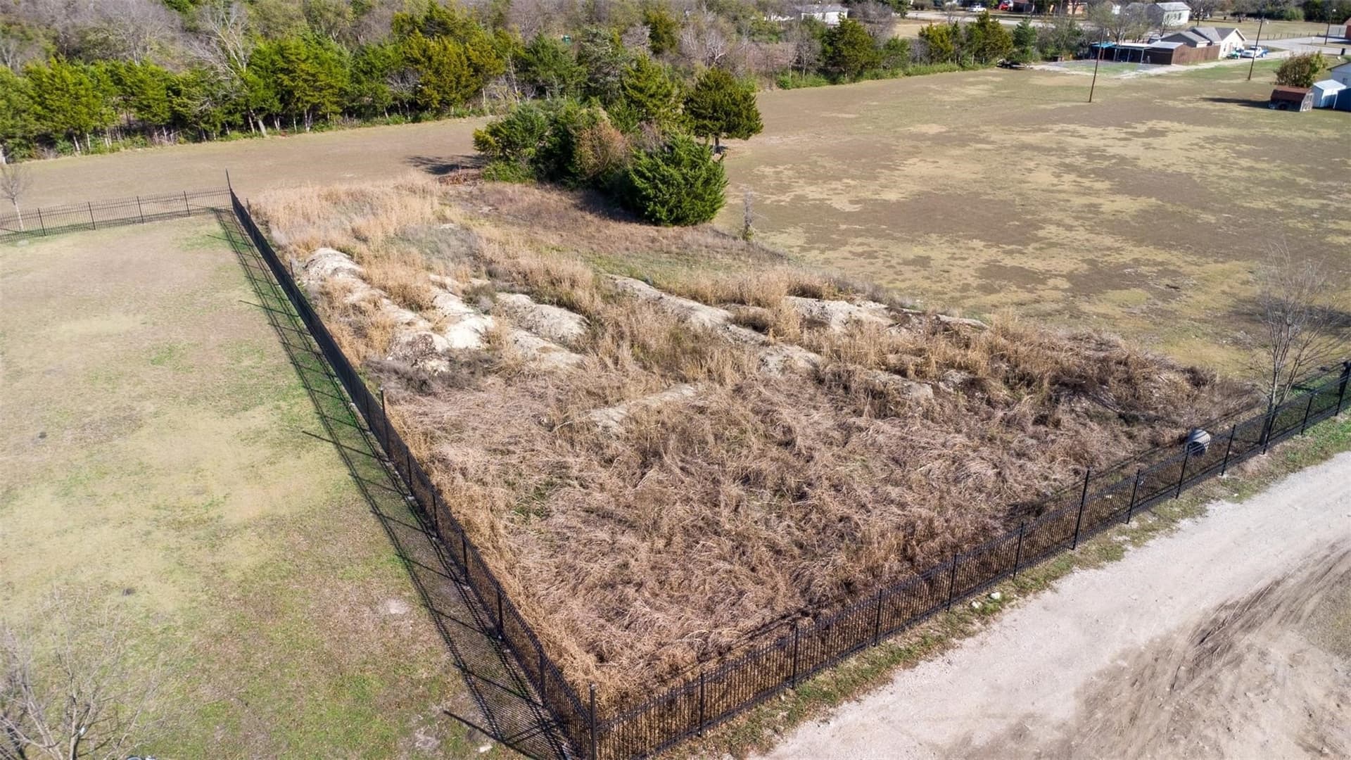 0.38 acres in Dallas County - photo 7