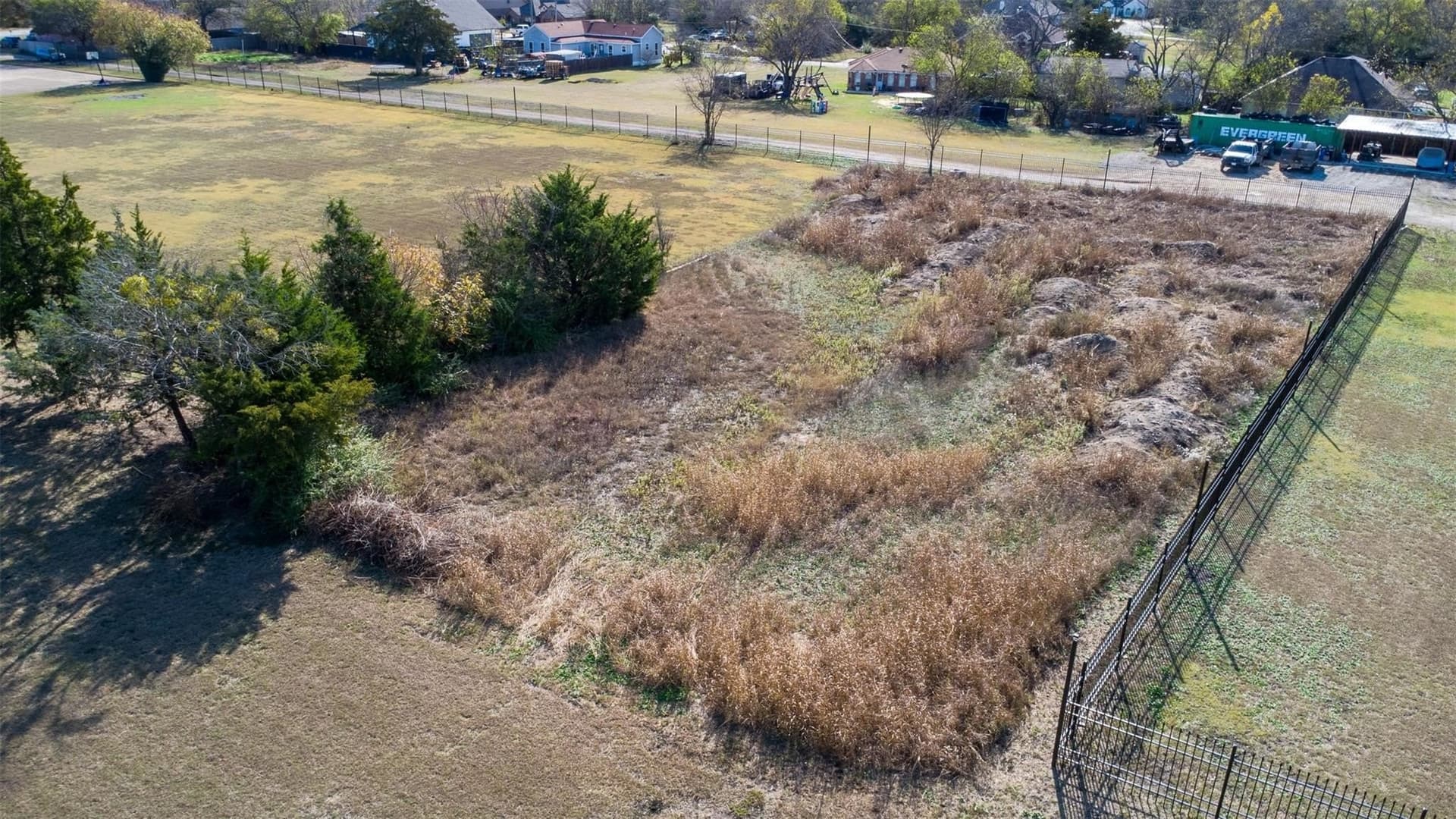 0.38 acres in Dallas County - photo 9