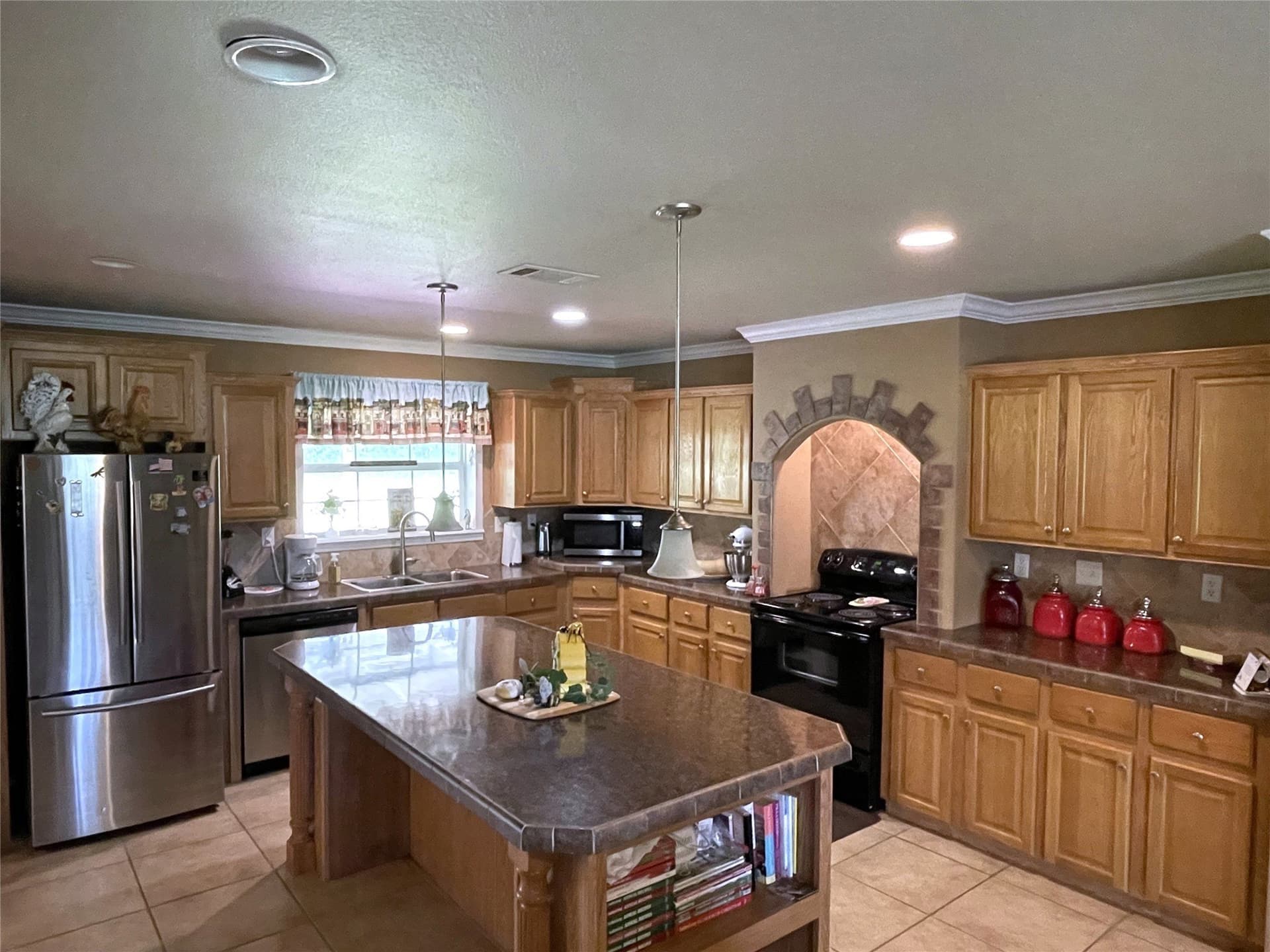 10.96 acres in Freestone County - photo 10