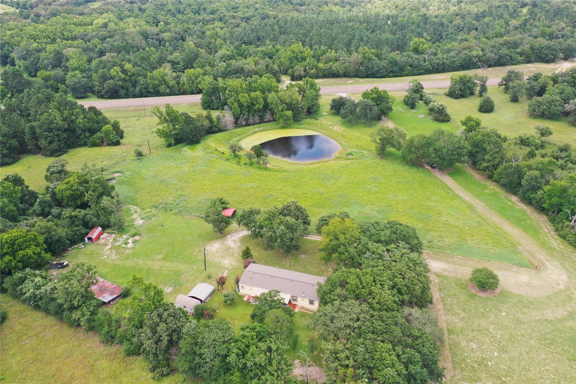 10.96 acres in Freestone County - photo 37