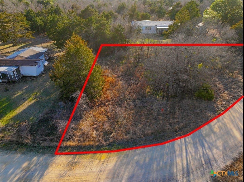 0.34 acres in Navarro County featured view