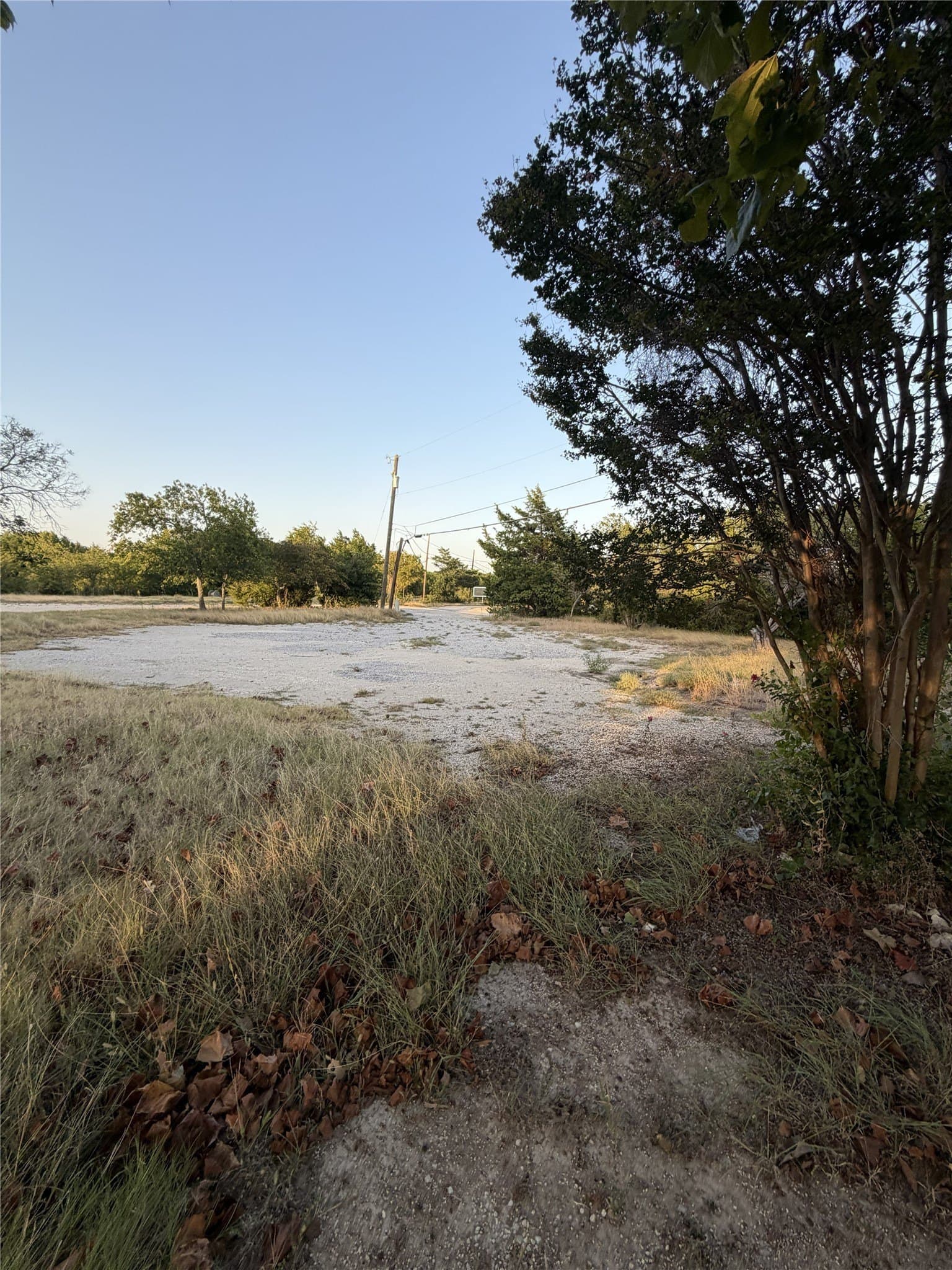 1.27 acres in Ellis County - photo 6