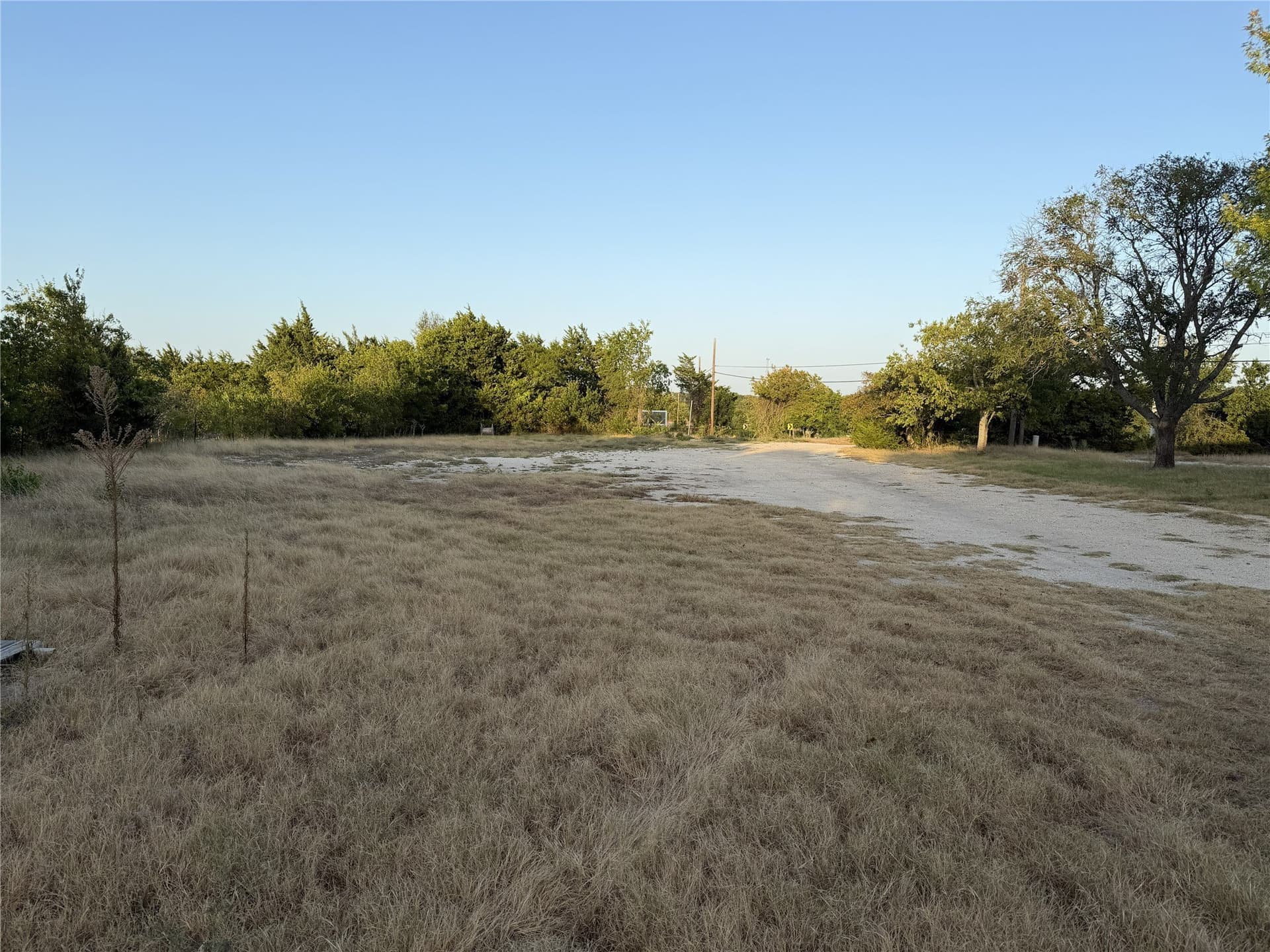 1.27 acres in Ellis County - photo 15