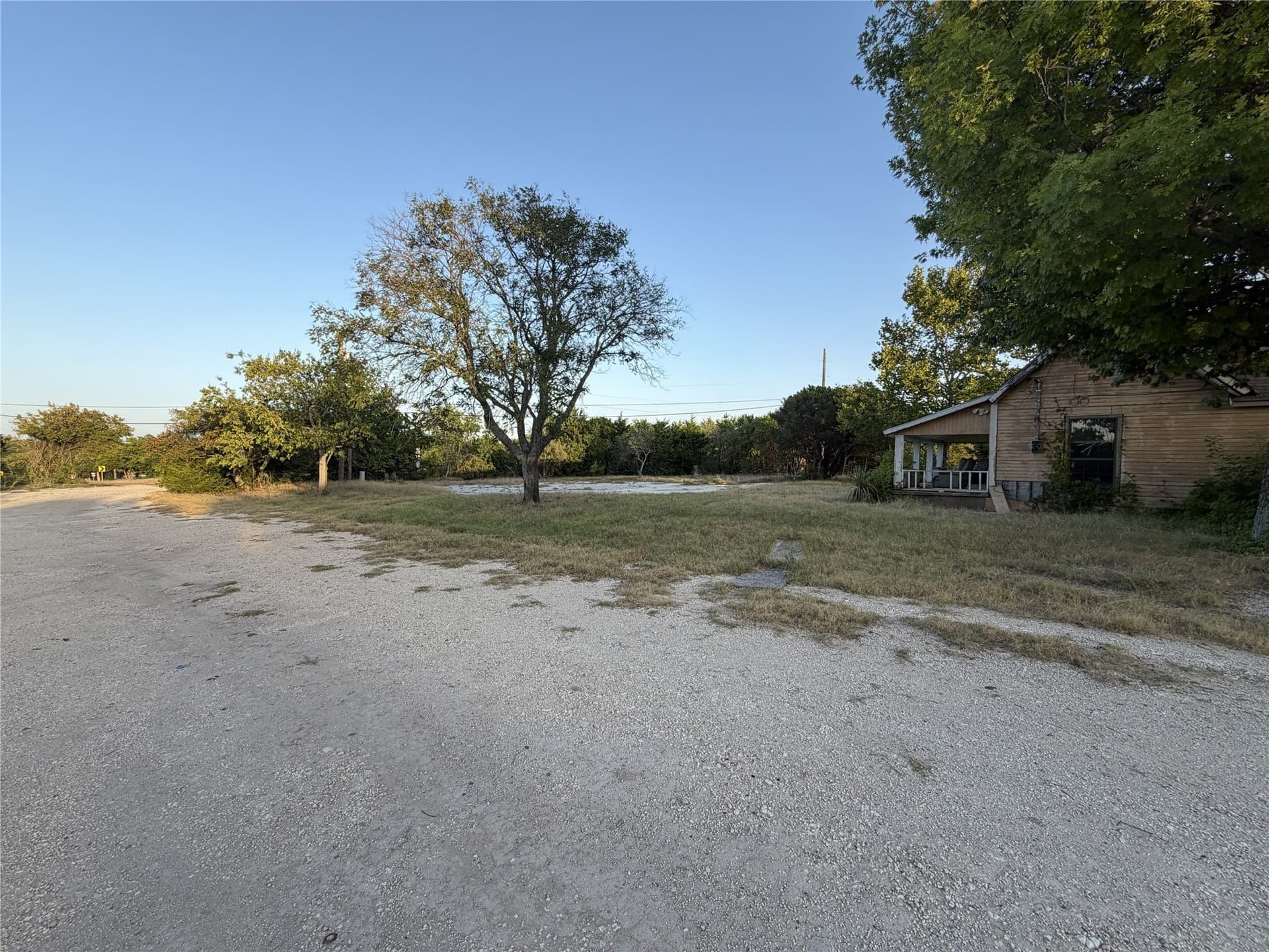 1.27 acres in Ellis County - photo 12