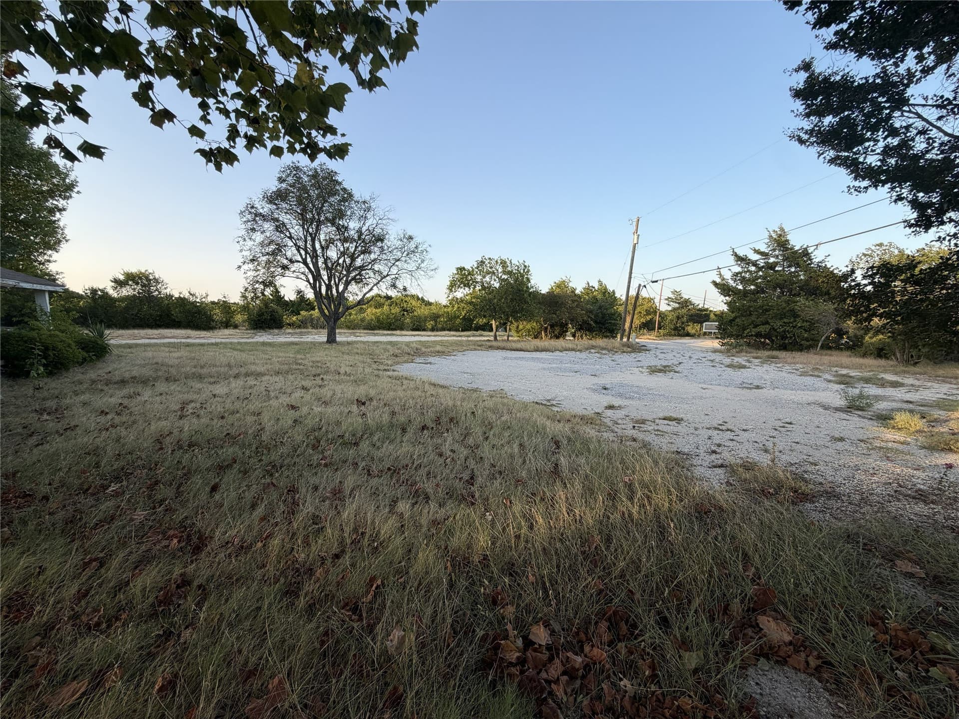 1.27 acres in Ellis County - photo 5