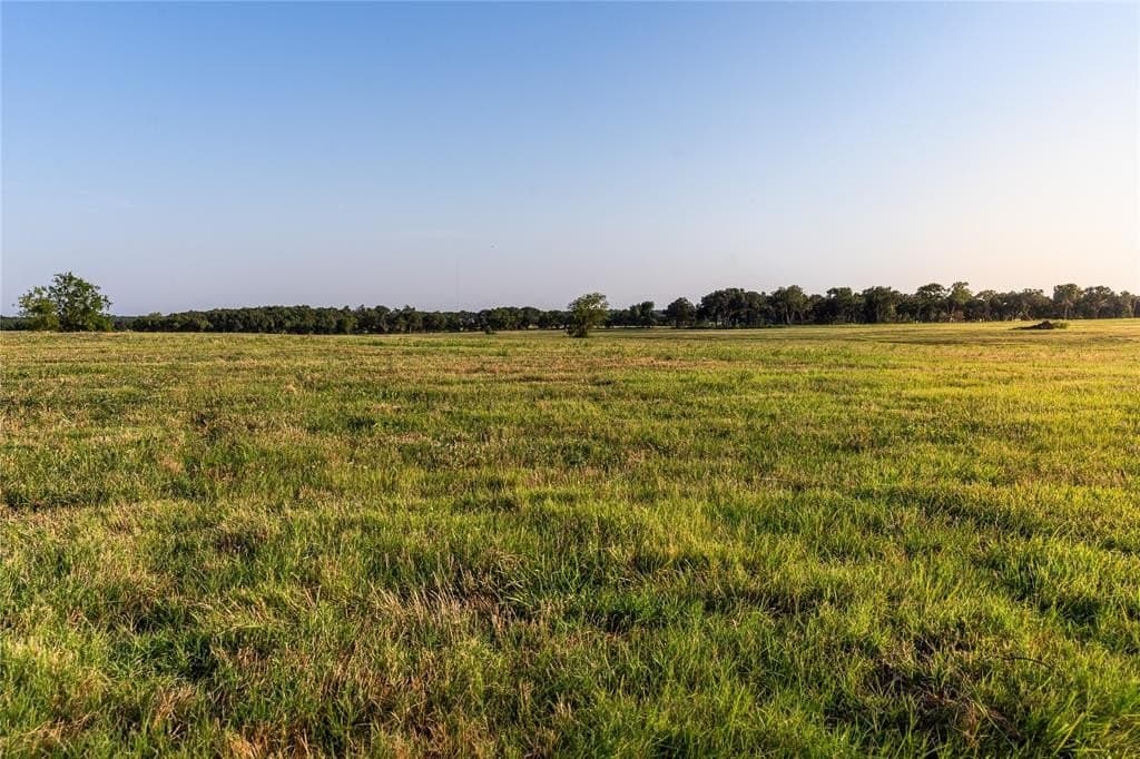 1.53 acres in Grayson County