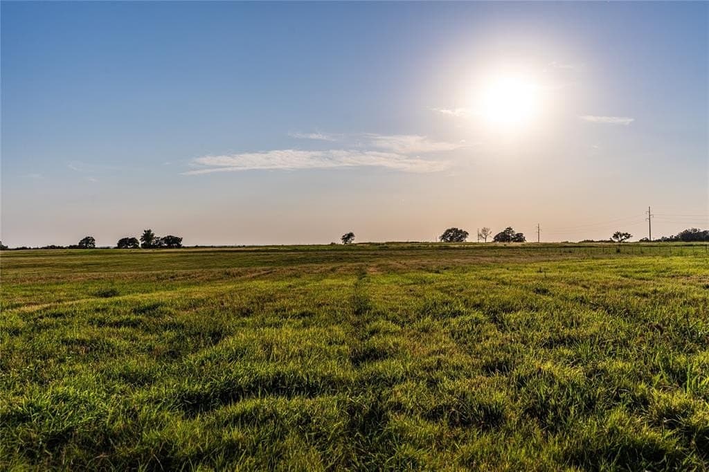 1.53 acres in Grayson County gallery image 3