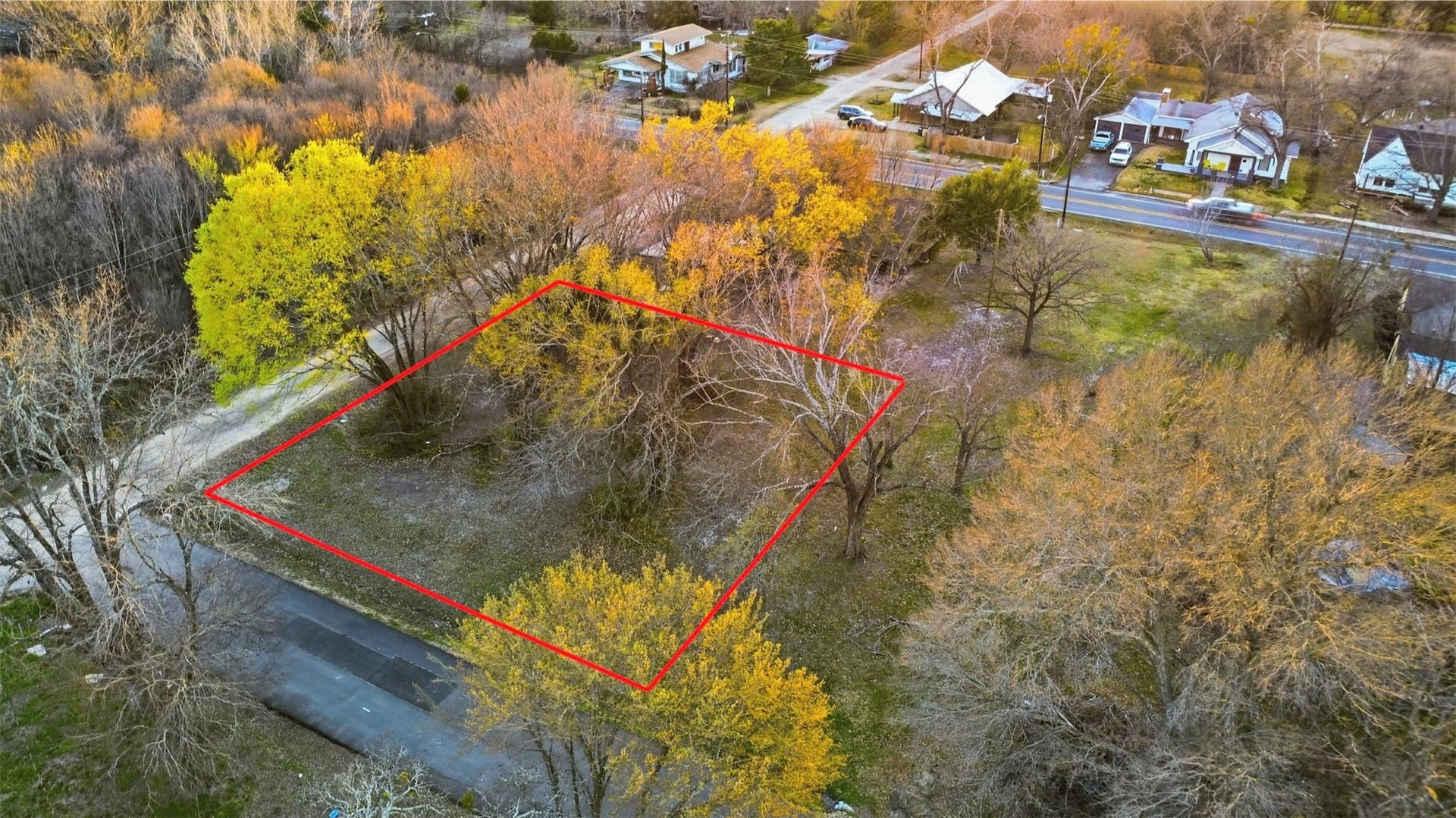 0.27 acres in Delta County - photo 2