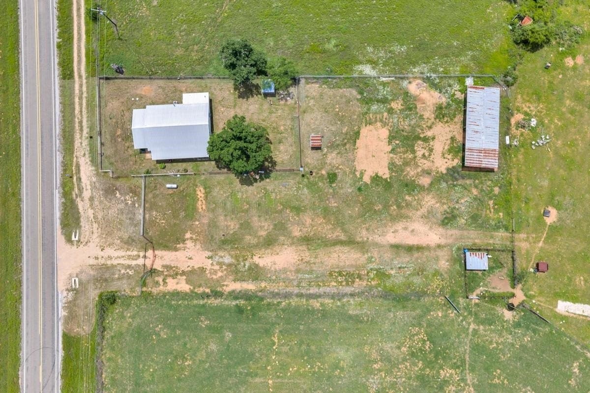16.24 acres in Llano County - photo 6