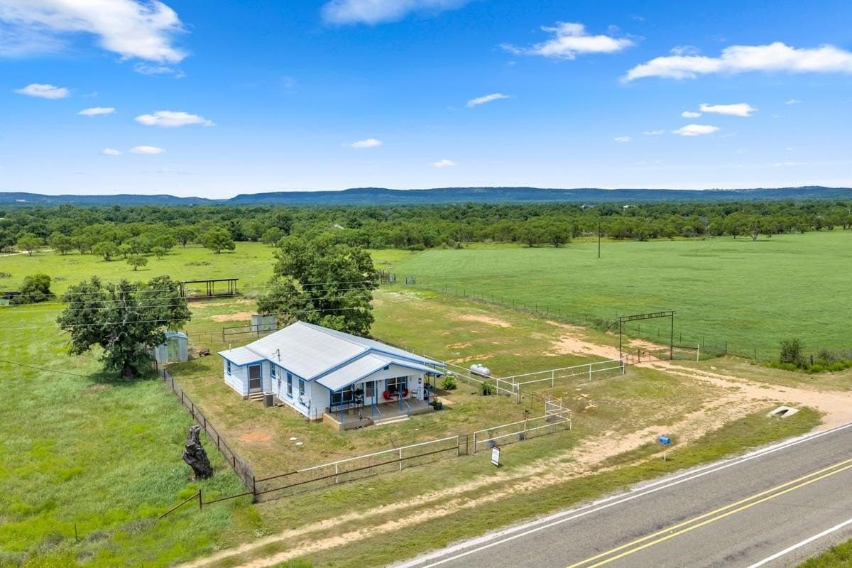16.24 acres in Llano County gallery image 2