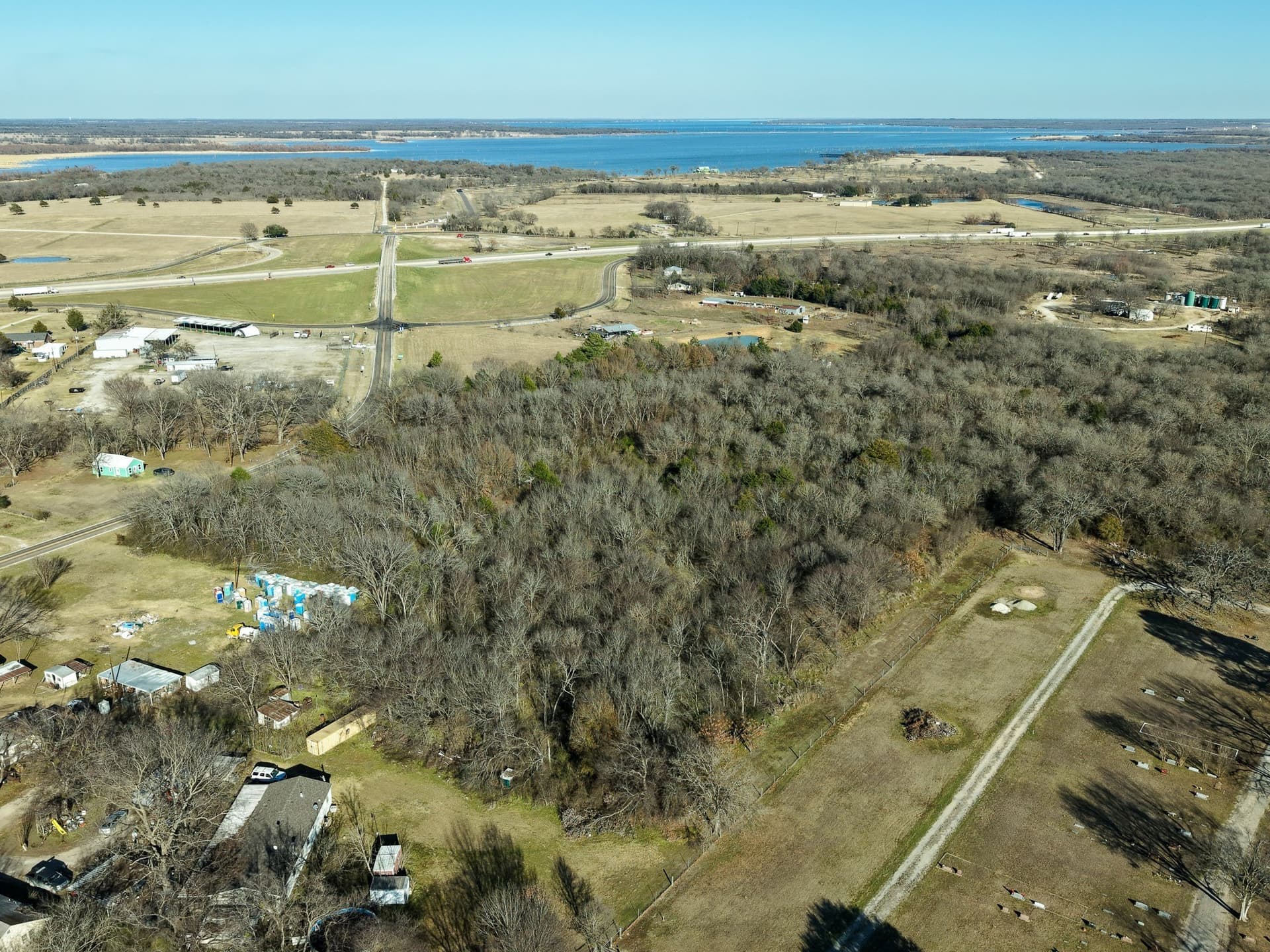 4.1 acres in Navarro County - photo 5