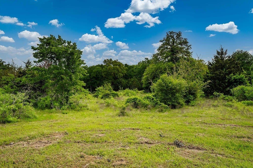 8.75 acres in Fayette County featured view