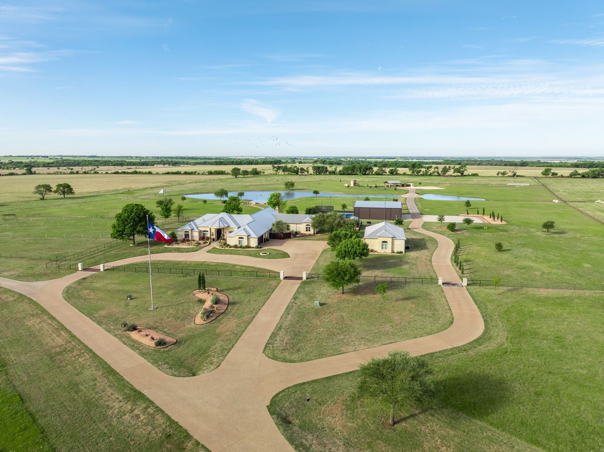 206.36 acres in Hill County - photo 24