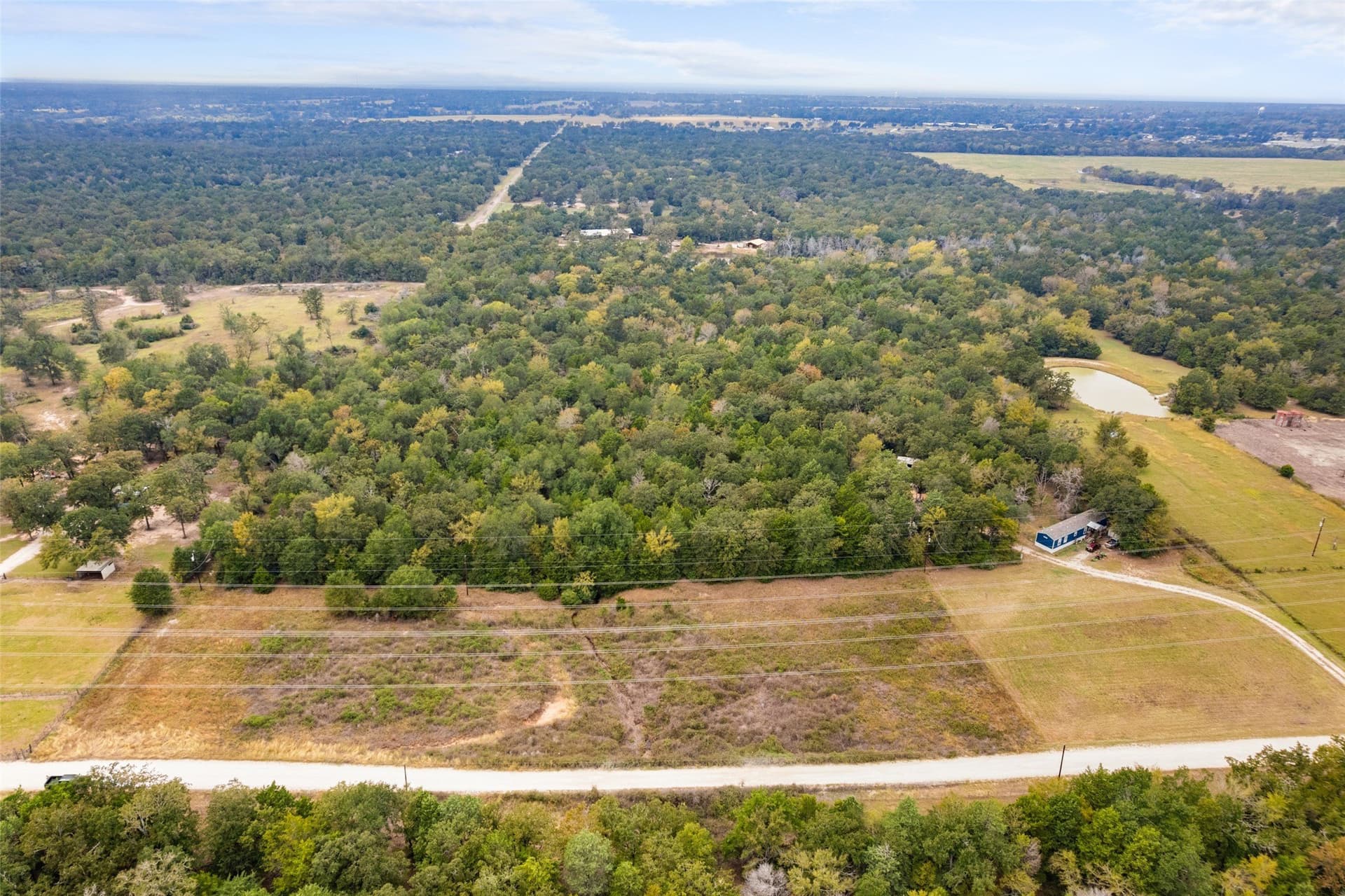 20 acres in Freestone County