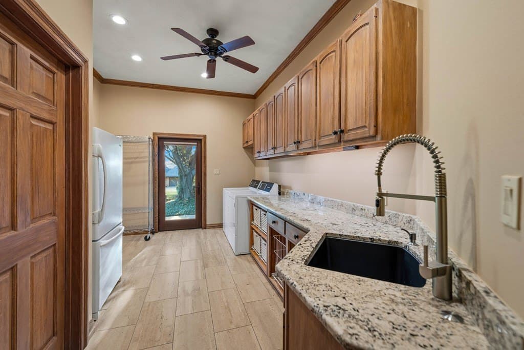 10 acres in San Saba County - photo 19