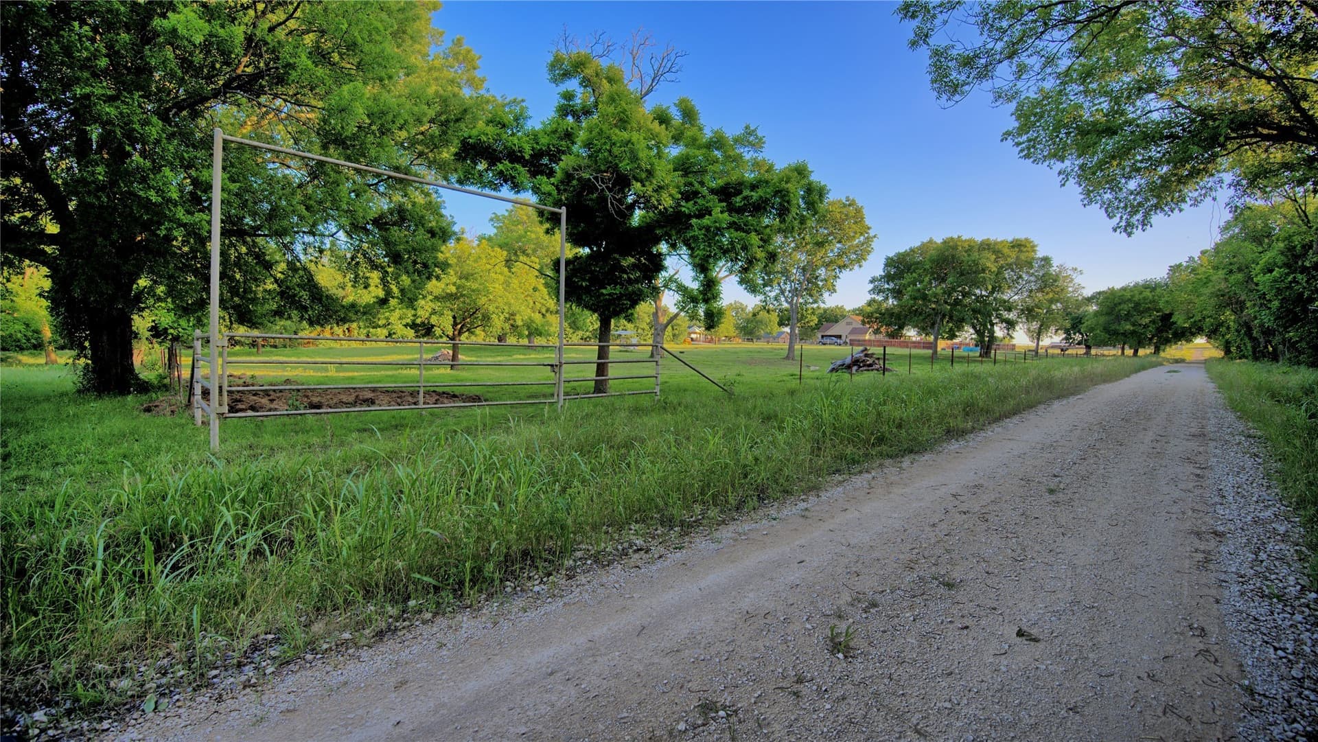 1.52 acres in Montague County - photo 8