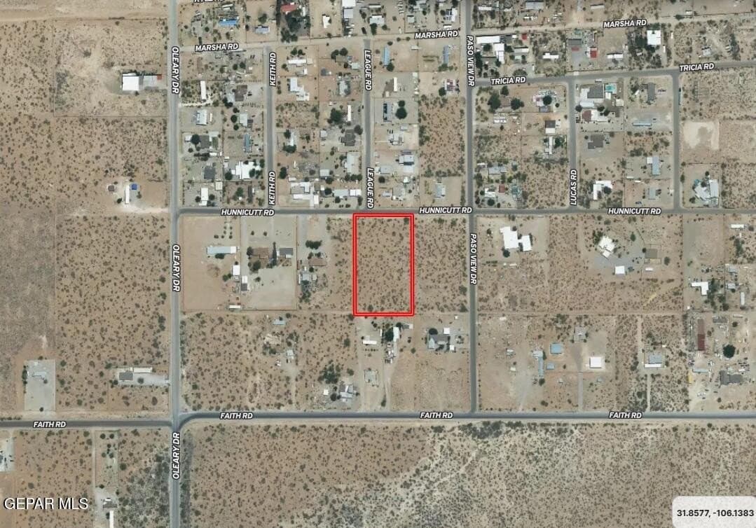 2.5 acres in El Paso County gallery image 3