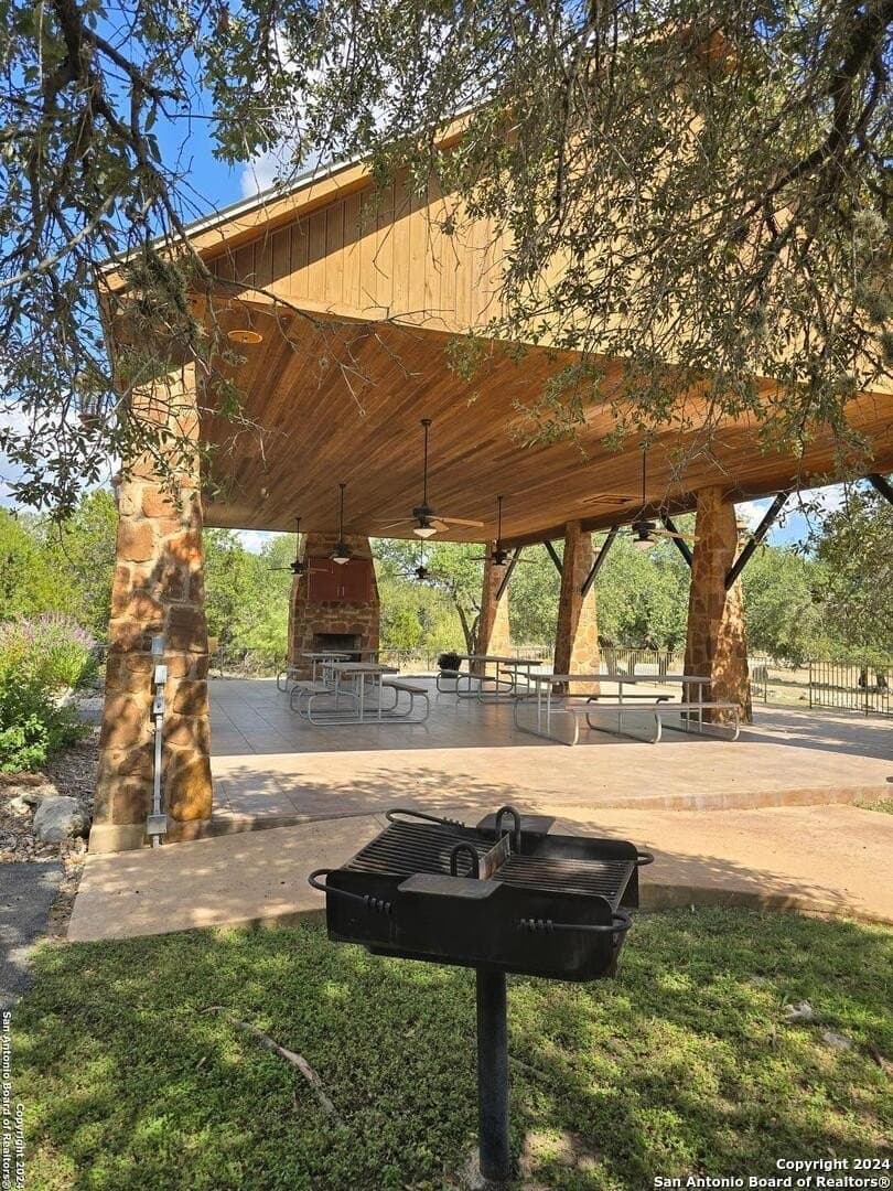 1.94 acres in Comal County - photo 21