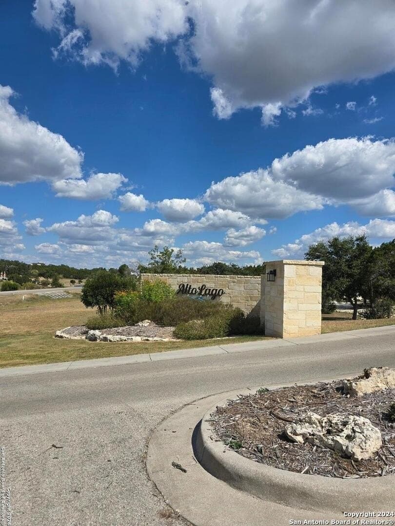 1.94 acres in Comal County - photo 15