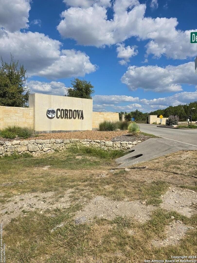 1.94 acres in Comal County