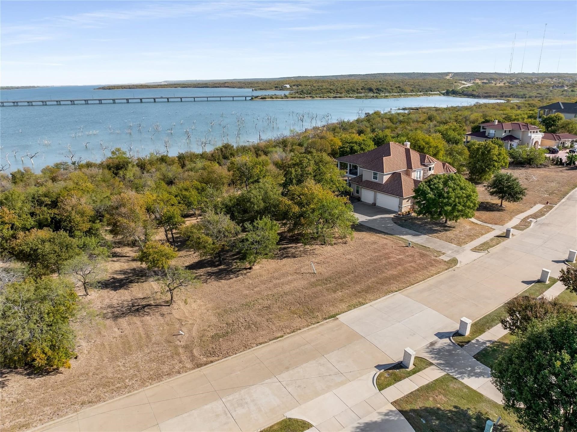 0.5 acres in Dallas County gallery image 4