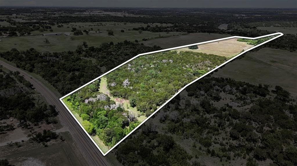 33.3 acres in Somervell County