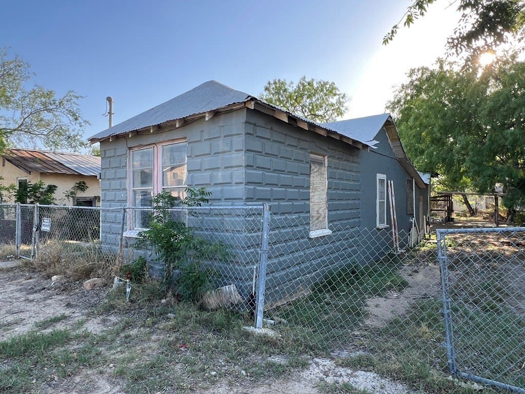 7,500 acres in Maverick County gallery image 2