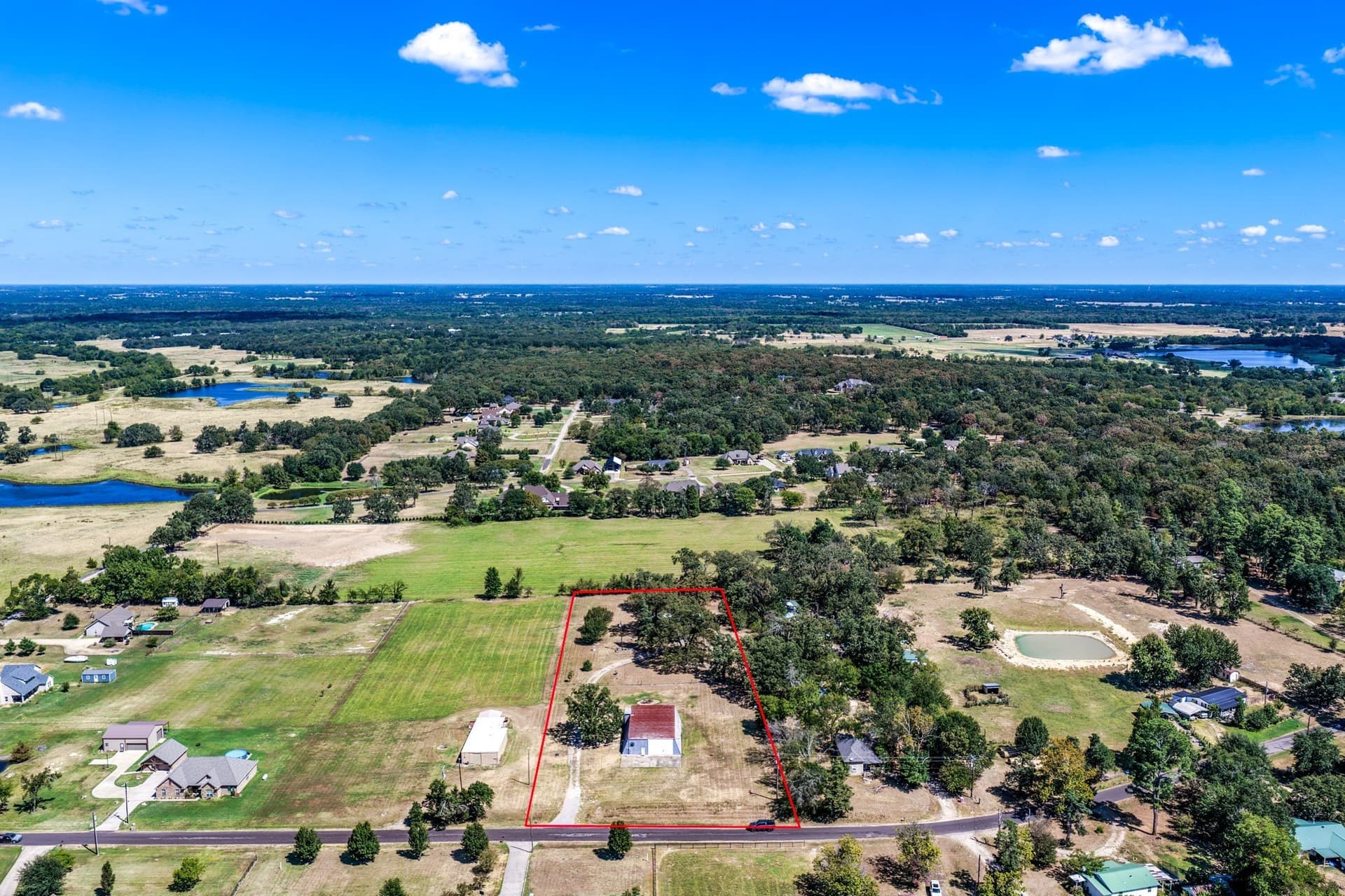 2.77 acres in Hopkins County